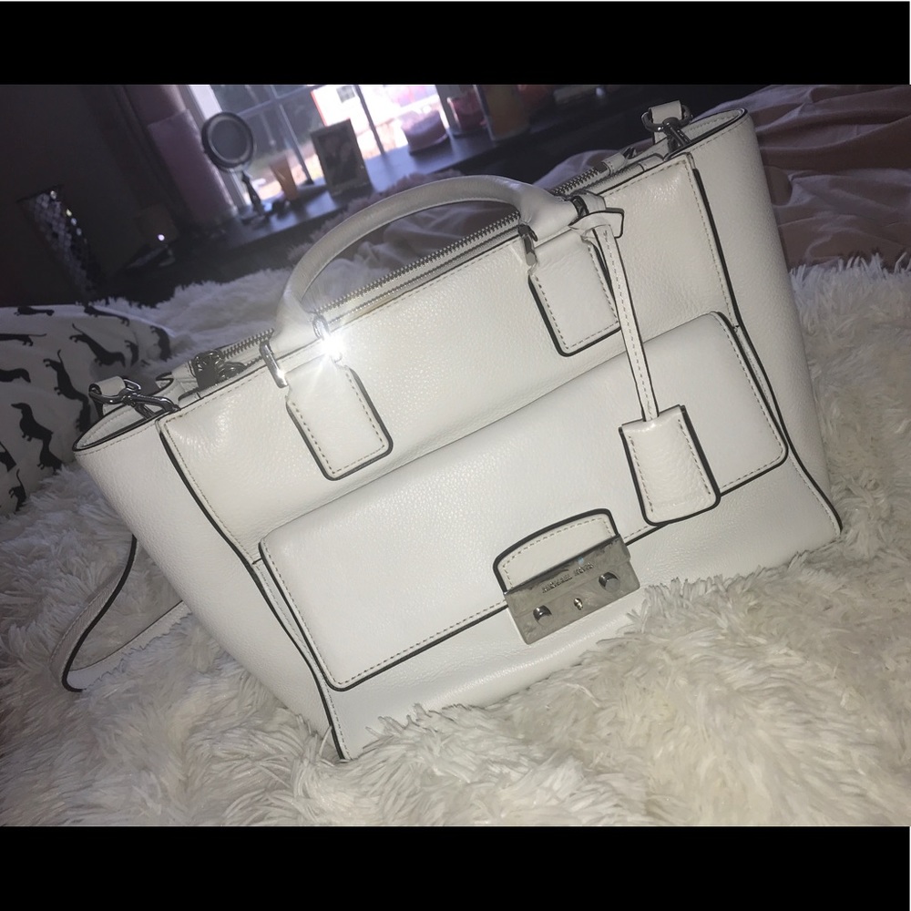 Michael Kors Bag with lots of zippers